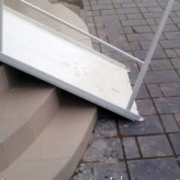 Sighet: Cum rămâne cu rampele pentru persoanele cu handicap? Sighet: Cum rămâne cu rampele pentru persoanele cu handicap?