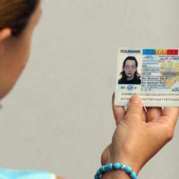 Recensământul populaţiei şi locuinţelor: Declararea CNP-ului nu este obligatorie