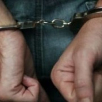 La Vieşu de Sus, un tânăr de 24 de ani este reţinut de poliţişti pentru săvârşirea a cinci furturi