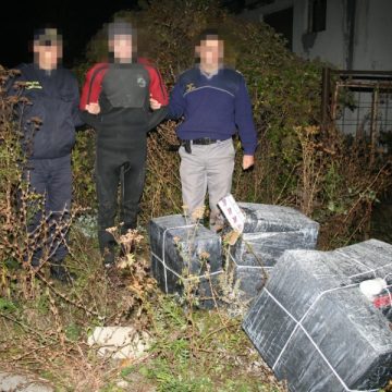 Sighet: Contrabandist echipat în costum de scafandru prins la frontieră