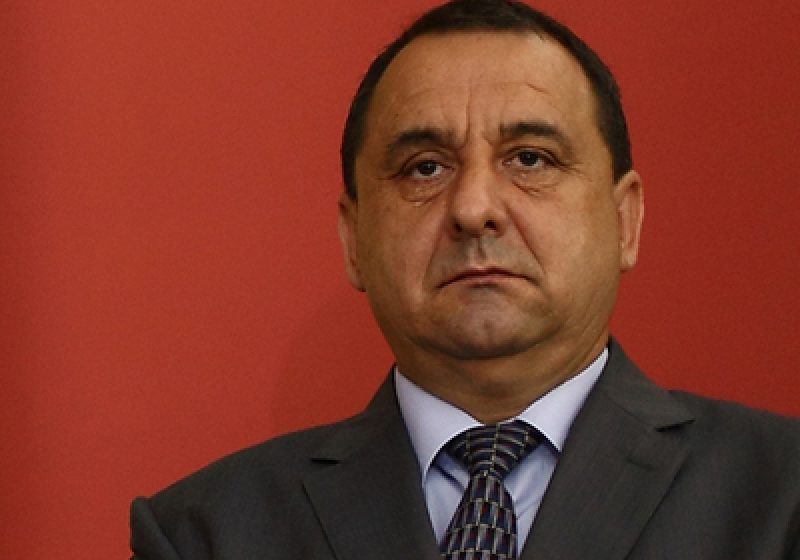Preşedintele ANOFM, ridicat de DNA. Silviu Bian a fost prins în flagrant în timp ce primea 80.000 lei Preşedintele ANOFM, ridicat de DNA. Silviu Bian a fost prins în flagrant în timp ce primea 80.000 lei