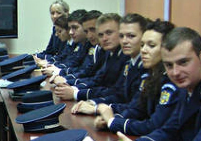 Studenţii Academiei de Poliţie „Alexandru Ioan Cuza”au depus Jurământul militar