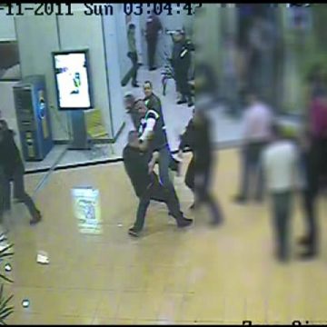 Baia Mare: Inculpaţii implicaţi în bătaia de la cel mai mare centru comercial din municipiu, arestaţi preventiv pentru 29 de zile