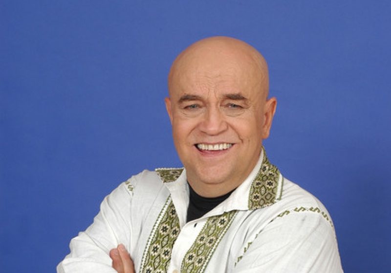 Benone Sinulescu, sărbătorit pe scena Sălii Palatului la aniversarea a 55 de ani de activitate artistică