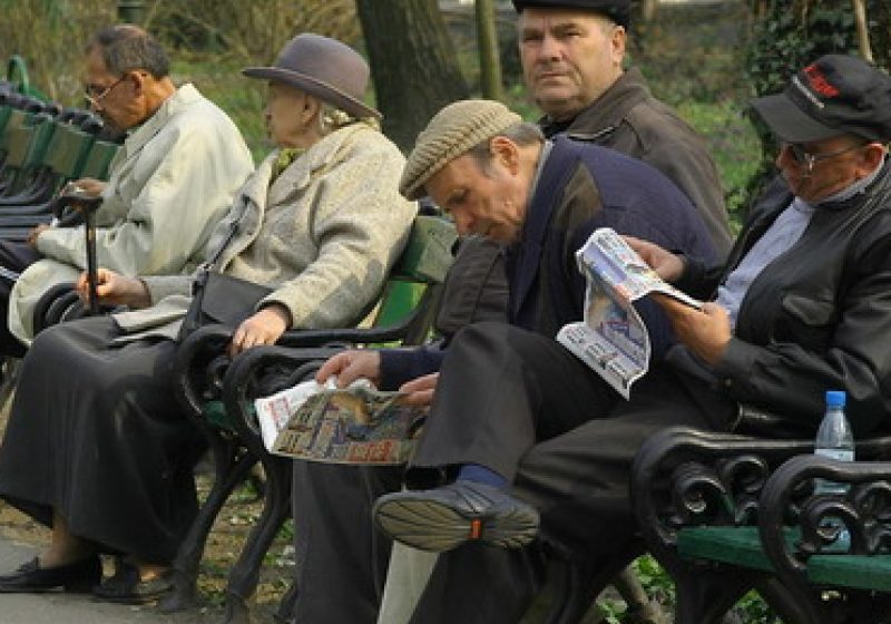 Criza îngroaşă rândurile pensionarilor din Maramureş Criza îngroaşă rândurile pensionarilor din Maramureş