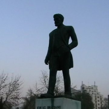 Baia Mare: Liberalii maramureşeni l-au omagiat pe fondatorul liberalismului românesc, Ion C. Brătianu