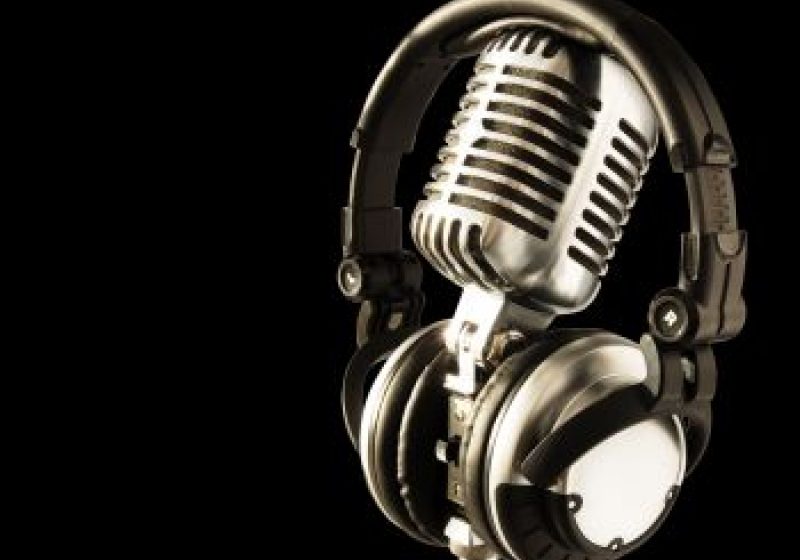 Românii din Italia, ironizaţi într-o emisiune radiofonică, fiind numiţi infractori provenind din Ţigania