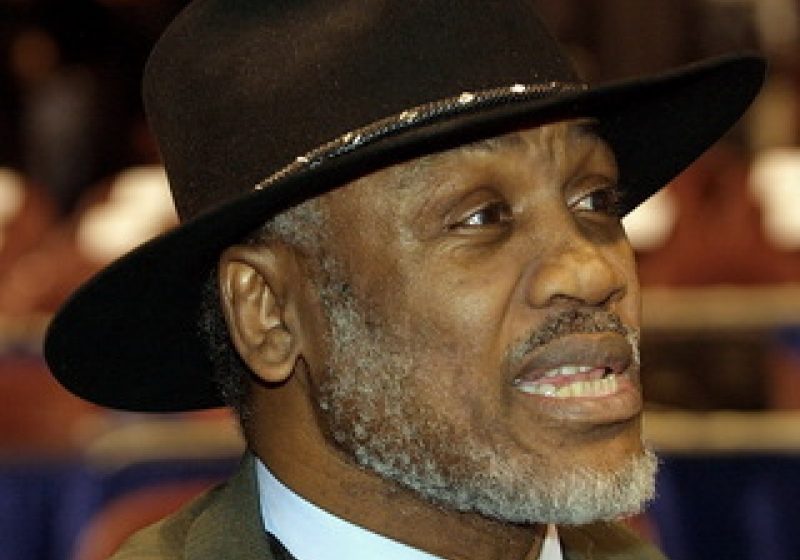 A încetat din viaţă Joe Frazier, fostul campion mondial al "greilor"