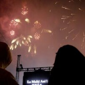 Oferte de Revelion: de la 300 de euro în România până la 10.000 de euro în Insulele Maldive