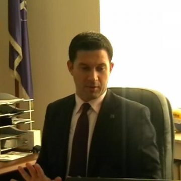 Baia Mare: Doar trei primari maramureşeni au luat parte la "lecţia" susţinută de europarlamentarul Petru Luhan pe tema fondurilor U.E.
