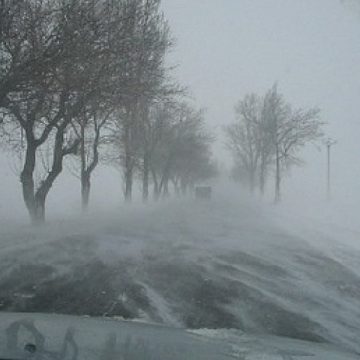 Maramureş: Gheaţă şi polei pe DJ 184, DJ 185 şi DJ 109F. Vizibilitate redusă sub 100 de metri în Pasul Prislop Maramureş: Gheaţă şi polei pe DJ 184, DJ 185 şi DJ 109F. Vizibilitate redusă sub 100 de metri în Pasul Prislop