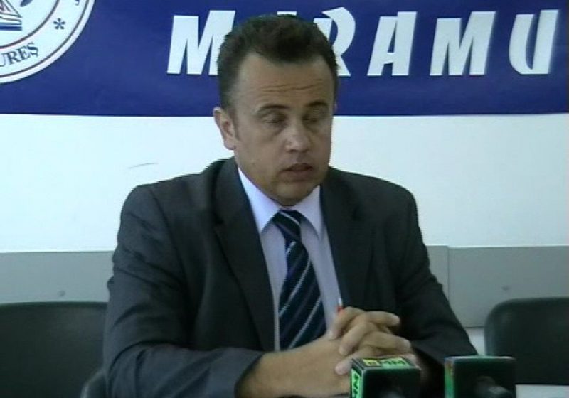 Baia Mare: Liviu Marian Pop, preşedinte S.L.I. Maramureş: "Funeriu atacă în haită mişcarea sindicală din învăţământul preuniversitar" Baia Mare: Liviu Marian Pop, preşedinte S.L.I. Maramureş: "Funeriu atacă în haită mişcarea sindicală din învăţământul preuniversitar"
