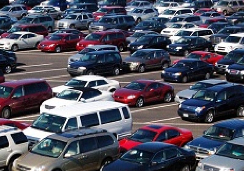 Proprietarii de autovehicule vor putea economisi, începând din noiembrie 2012, peste 100 de euro pe an din bugetul alocat combustibililor
