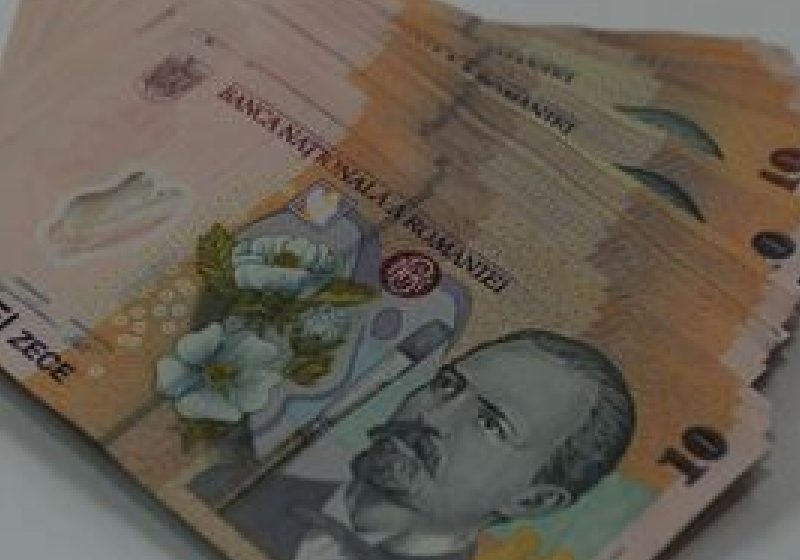 Taxele şi impozitele pentru 2012 rămân la nivelul anului trecut