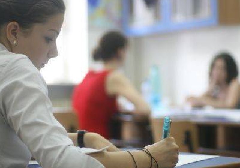 A început vacanţa de iarnă! Primul an în care elevii au cu o săptămână în plus
