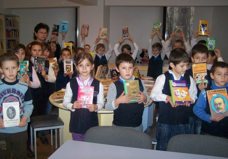 Baia Mare: Activitate dedicată lui Ion Luca Caragiale, la Biblioteca Judeţeană "Petre Dulfu"