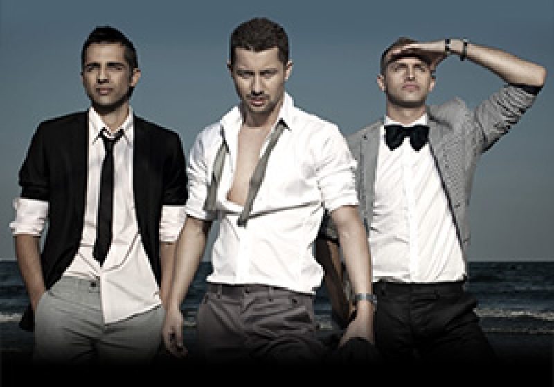 SIGHET. Ultima ora: Trupa Akcent şi artistul Ducu Bertzi vor concerta pe 27 decembrie la Festivalului de Datini şi Obiceiuri de Iarnă MARMAŢIA 2011