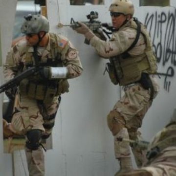 Al-Qaida în România. Un irakian a fost trimis în judecată pentru că a ajutat membri ai reţelei să vină în ţara noastră