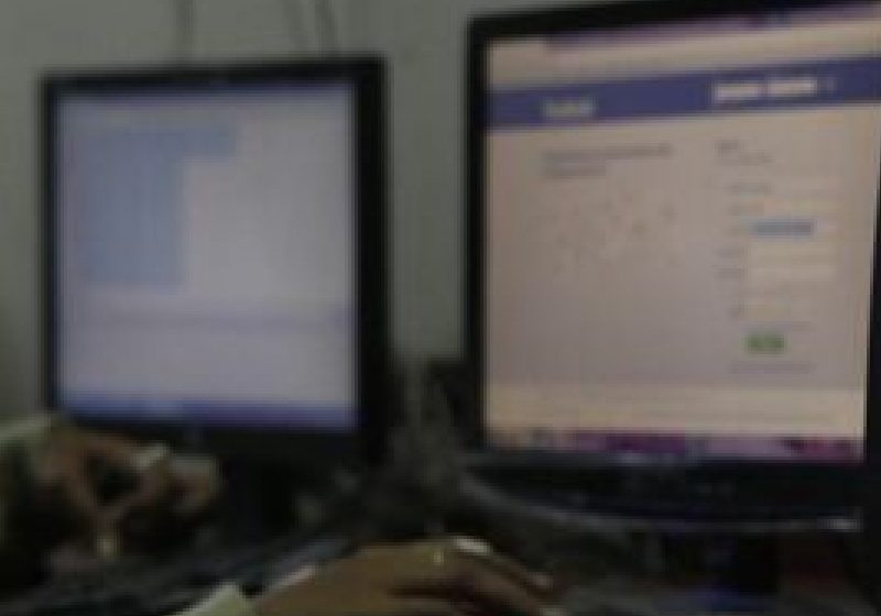 Anonymous afirmă că a piratat o agenţie privată de analiză