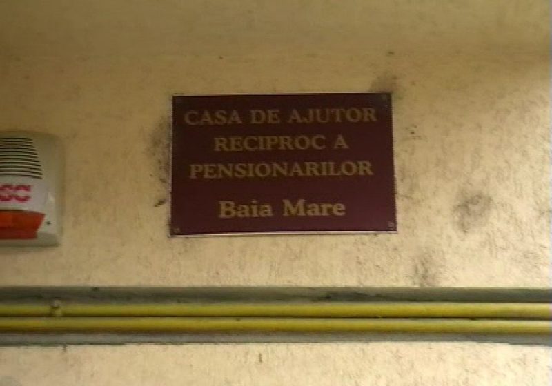 Baia Mare: Sute de pensionari se împrumută la Casa de Ajutor Reciproc pentru sărbătorile de iarnă Baia Mare: Sute de pensionari se împrumută la Casa de Ajutor Reciproc pentru sărbătorile de iarnă