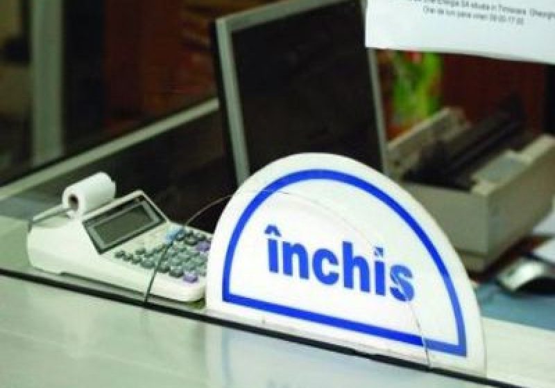 SIGHET: Casieriile închise de sărbători