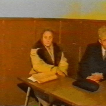 În urmă cu 22 de ani, cuplul dictatorial Elena şi Nicolae Ceauşescu a fost executat În urmă cu 22 de ani, cuplul dictatorial Elena şi Nicolae Ceauşescu a fost executat