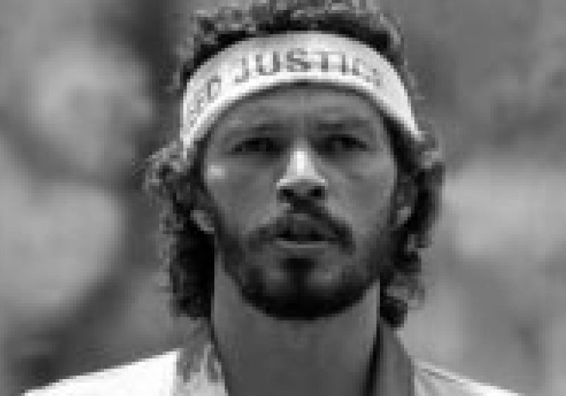 Fostul internaţional brazilian Socrates a murit