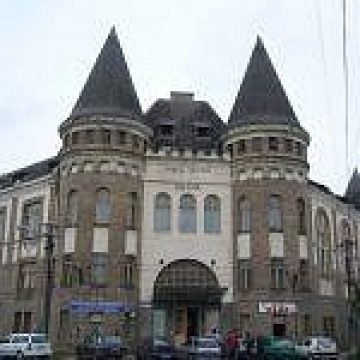 SIGHET: "Iarna Sigheteană " la Biblioteca Municipală "Laurenţiu Ulici"