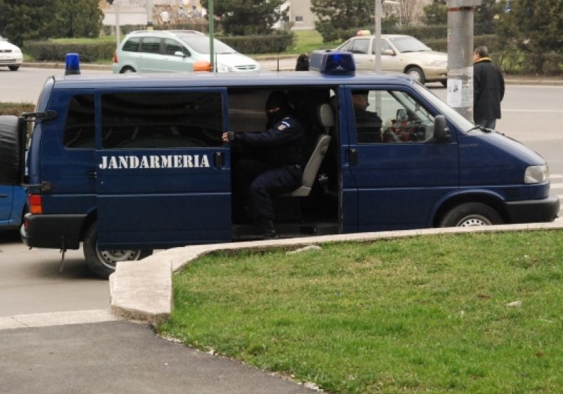 Maramureş: Jandarmii maramureşeni au aplicat sancţiuni pentru refuz de legitimare, scandaluri şi tulburarea ordinii publice