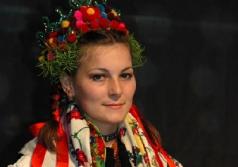 CD cu colinde semnat Măriuca Verdeş