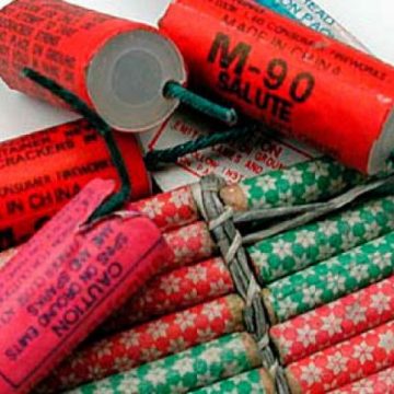 Acţiuni de prevenire a comerţului ilicit de materiale pirotehnice neautorizate Acţiuni de prevenire a comerţului ilicit de materiale pirotehnice neautorizate