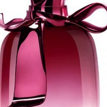 „Miros de parfum” din buzunar