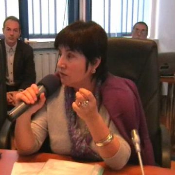 Baia Mare: Disensiuni între primar şi secretar. Rodica Brad este pe punctul de a părăsi instituţia în care activează de 17 ani Baia Mare: Disensiuni între primar şi secretar. Rodica Brad este pe punctul de a părăsi instituţia în care activează de 17 ani
