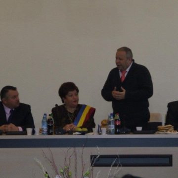 Vasile Timiş: "Festivalul de datini si obiceiuri de la Sighet este o forma de exprimare si de afirmare a identitatii noastre"