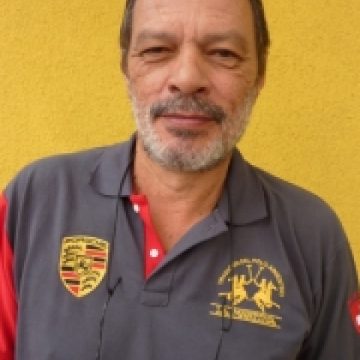 Socrates, în stare gravă după o infecţie intestinală Socrates, în stare gravă după o infecţie intestinală