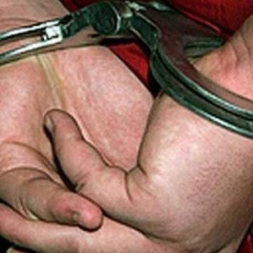 Trei Mandate de Executare a Pedepsei cu Închisoarea puse în executare de către poliţişti faţă de trei maramureşeni Trei Mandate de Executare a Pedepsei cu Închisoarea puse în executare de către poliţişti faţă de trei maramureşeni