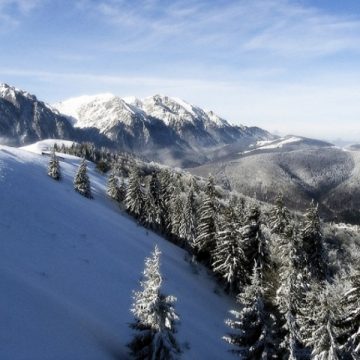 Vrei să-ţi petreci sărbătorile pe Valea Prahovei? Care sunt tarifele pentru pachetele turistice Vrei să-ţi petreci sărbătorile pe Valea Prahovei? Care sunt tarifele pentru pachetele turistice