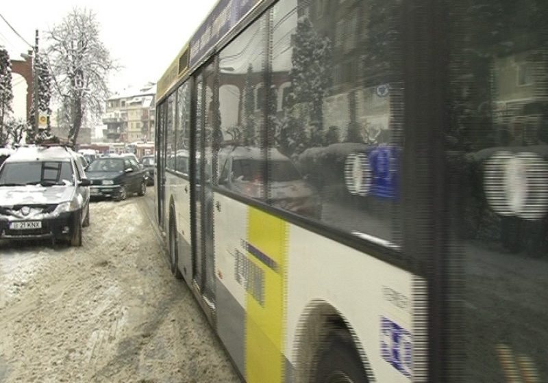 Sighet: In perioada de iarna autobuzele Mara Nord nu vor reusi sa ajunga în unele staţii greu acesibile din cauza zăpezii