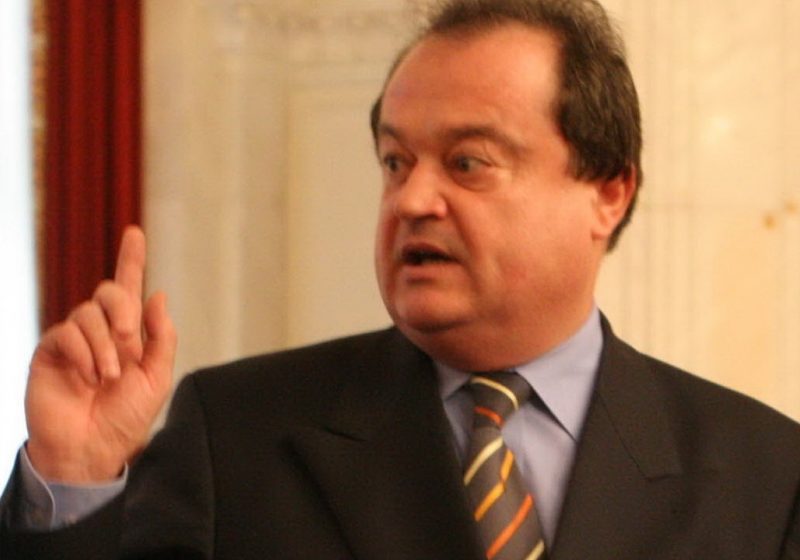 Blaga: Nu cred că opoziţia va merge până la capăt cu demisiile din Parlament Blaga: Nu cred că opoziţia va merge până la capăt cu demisiile din Parlament