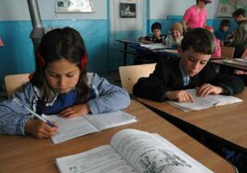 Din anul şcolar 2012 – 2013 se introduce clasa pregătitoare în învăţământul primar