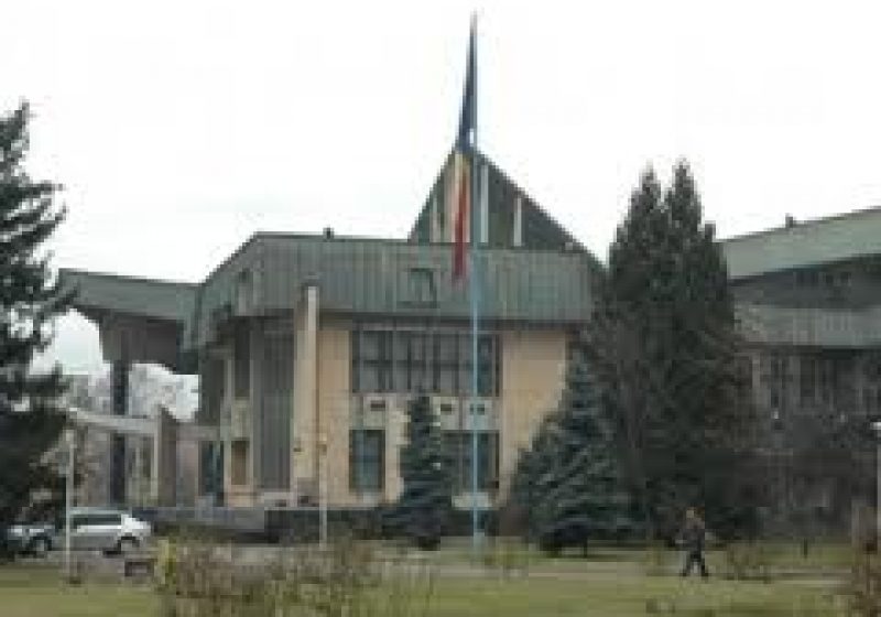Baia Mare: 7 proiecte transfrontaliere au generat scandal şi au dus la întreruperea şedinţei de îndată a Consiliului Judeţean Baia Mare: 7 proiecte transfrontaliere au generat scandal şi au dus la întreruperea şedinţei de îndată a Consiliului Judeţean