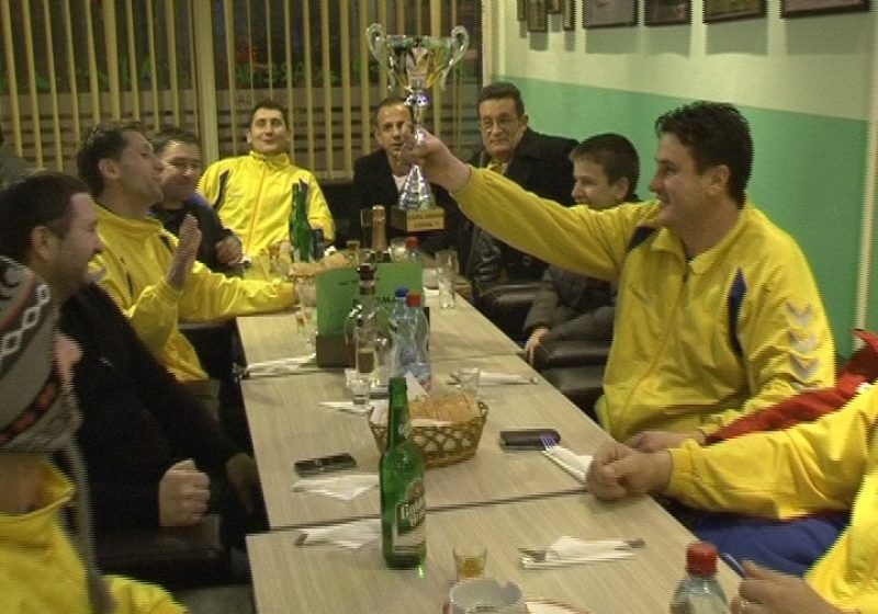 SIGHET: Inter 07 Sighet premiată cu Cupa Arena la Fotbal în sală, ediţia a III-a.