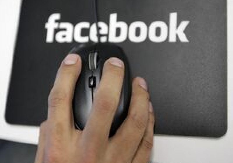 Peste un milion de utilizatori ai Facebook, înregistraţi în Bucureşti la începutul anului 2012