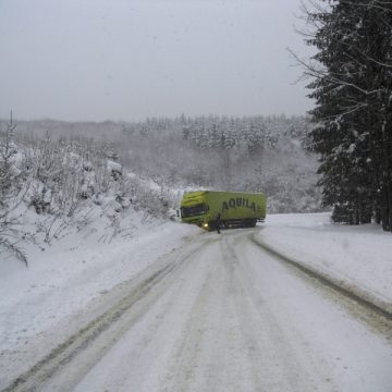 Maramureş – INFOTRAFIC – Circulaţia se desfăşoară în condiţii de iarnă Maramureş – INFOTRAFIC – Circulaţia se desfăşoară în condiţii de iarnă