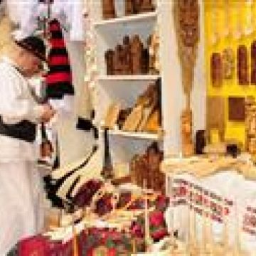 Baia Mare: Prezenţa Maramureşului la Târgul Produselor Tradiţionale de la Berlin, apreciată de deputatul Landului Saxony-Anhalt Baia Mare: Prezenţa Maramureşului la Târgul Produselor Tradiţionale de la Berlin, apreciată de deputatul Landului Saxony-Anhalt