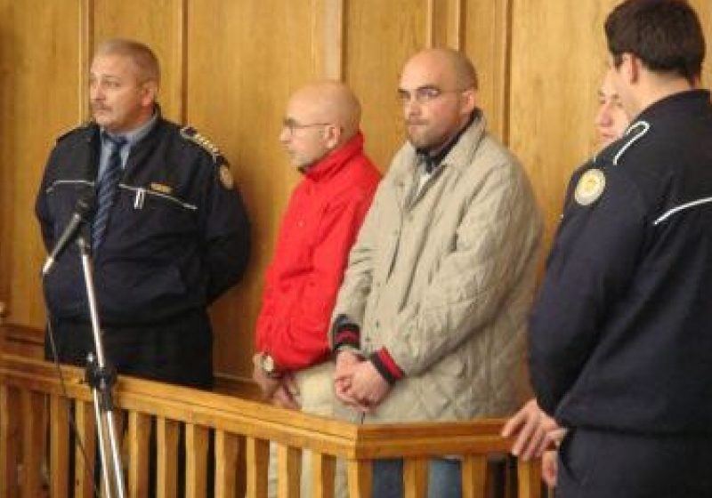 Massimo Loddo singur in boxa acuzaţilor