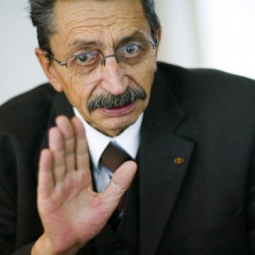Fostul ministru ţărănist Mircea Ciumara a murit Fostul ministru ţărănist Mircea Ciumara a murit