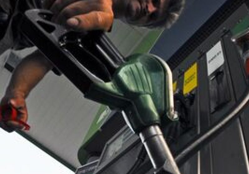Accizele la motorină cresc cu 4,4% de la 1 ianuarie 2012 Accizele la motorină cresc cu 4,4% de la 1 ianuarie 2012