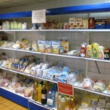 Preţurile la alimente ar putea creşte la raft cu circa 5 – 7 procente, în martie