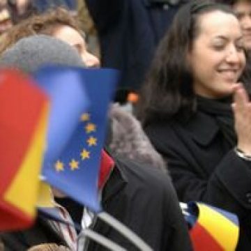 La 1 ianuarie 2012 s-au împlinit cinci ani de la aderarea României la UE La 1 ianuarie 2012 s-au împlinit cinci ani de la aderarea României la UE